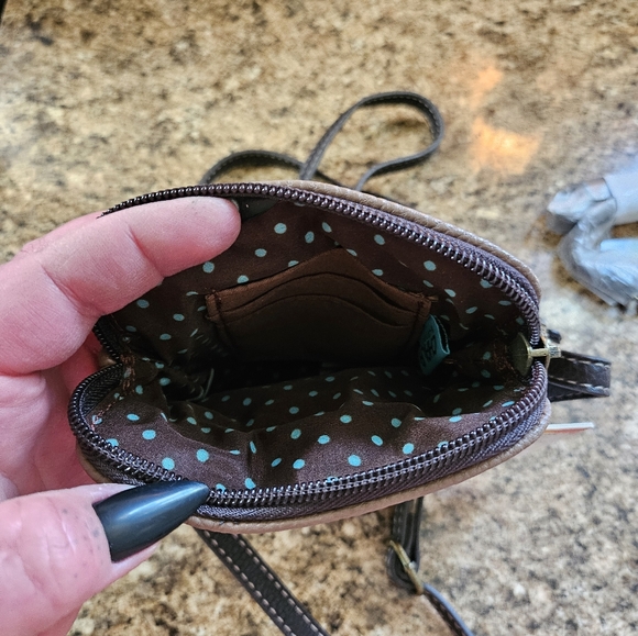 Chala Cat Crossbody - Picture 3 of 3